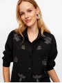 Faik Sönmez Kadın Boncuk Nakış Detaylı Tenselli Siyah Gömlek W26GML010