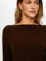 Faik Sönmez Kadın Kayık Yaka Triko Görünümlü Örme Koyu Kahve Bluz UW26BLZ009