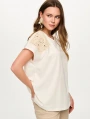 Faik Sönmez Kroşe Aplike Detaylı Yuvarlak Yaka T-Shirt US26TSH086