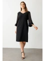 Ekol Büyük Beden Kol Tül Zımba Detaylı Siyah Kadın Elbise 05962