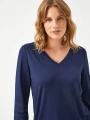 Faik Sönmez V Yaka Truvakar Kol T-Shirt B00014