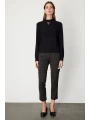 On Fashion Pul Detaylı Kadın Siyah Kazak 60345