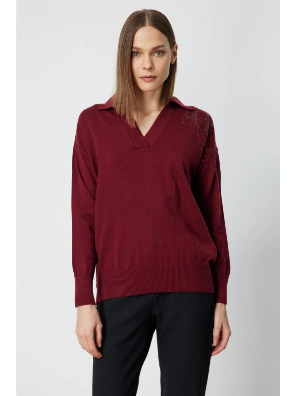 On Fashion Kadın Tek Omuz İşlemeli Gömlek Yaka Bordo Kazak 66359