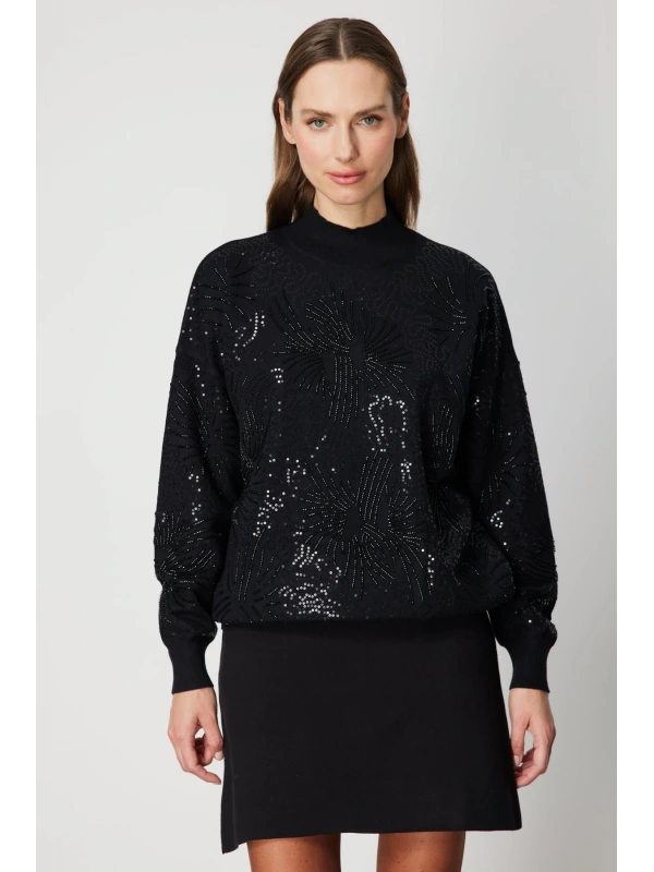 On Fashion Kadın Sıfır Yaka Önü Taşlı Siyah Triko Kazak 60323