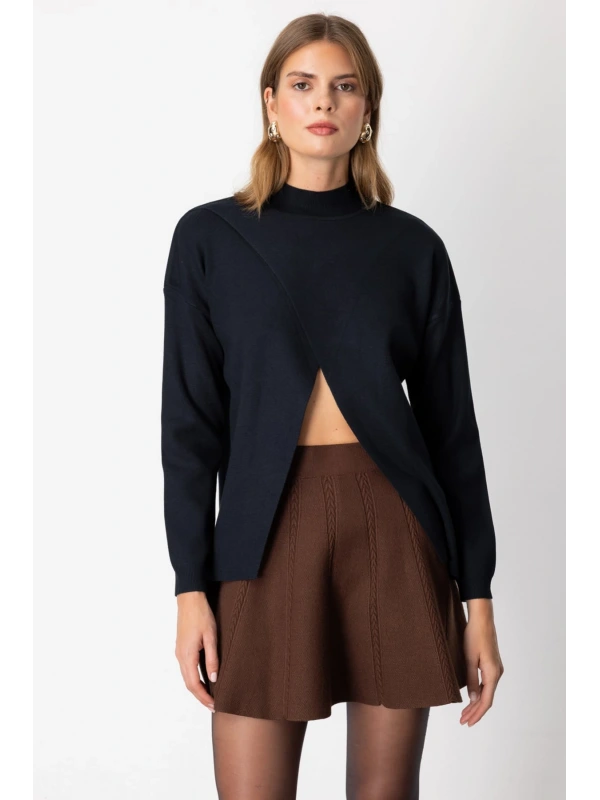 On Fashion Kadın Dik Yaka Çapraz Siyah Kazak 65343