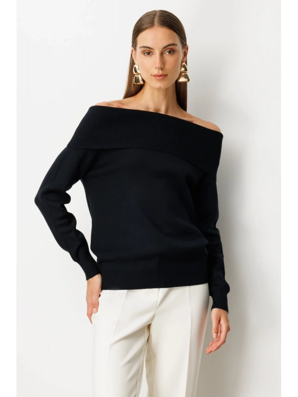 On Fashion Kadın Omzu Açık Siyah Kazak 65380