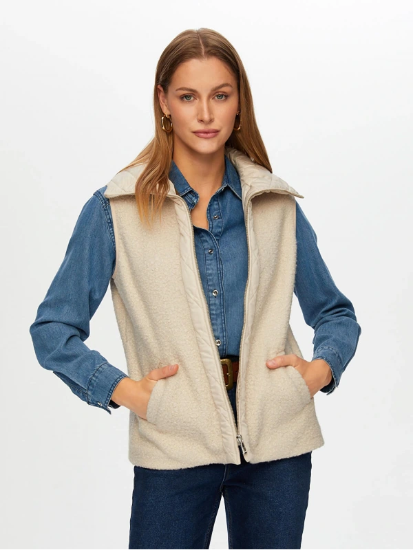 Faik Sönmez Kadın Kapitone Garnili Bürümcük Taş Renk Yelek UW26KYL005