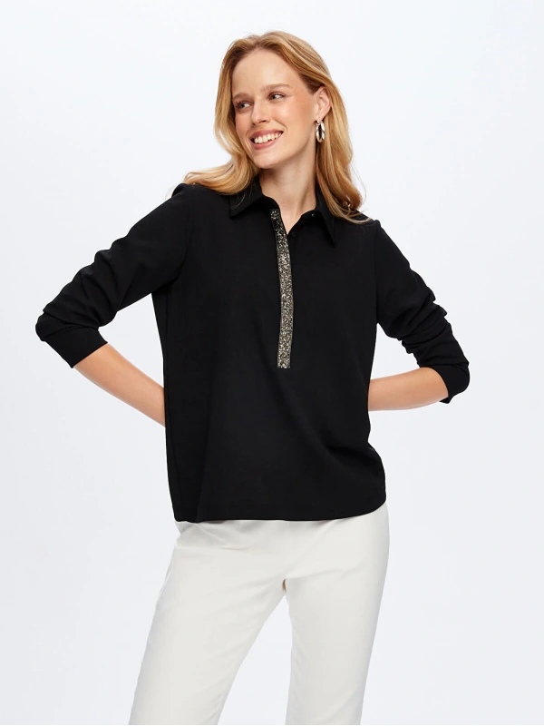 Faik Sönmez Kadın Boncuk Ve Zincir Nakışlı Yarım Patlı Uzun Kol Siyah T-Shirt UW26TSH065