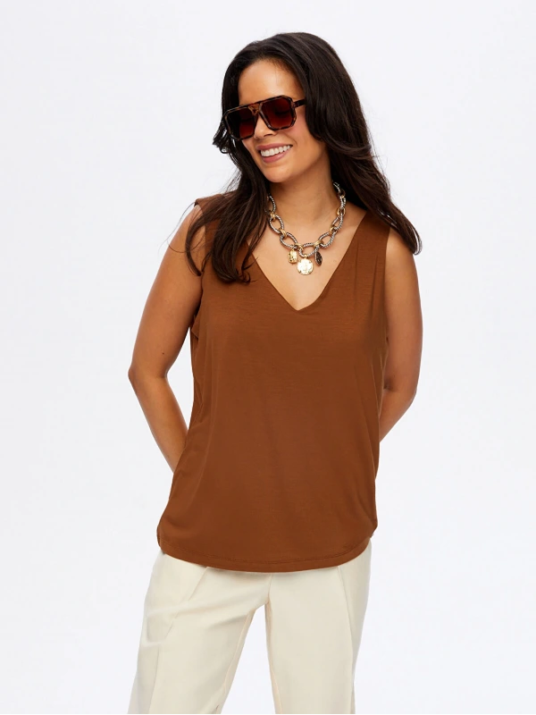 Faik Sönmez Kadın Modallı V Yaka Örme Kahverengi Atlet UW26ATL011