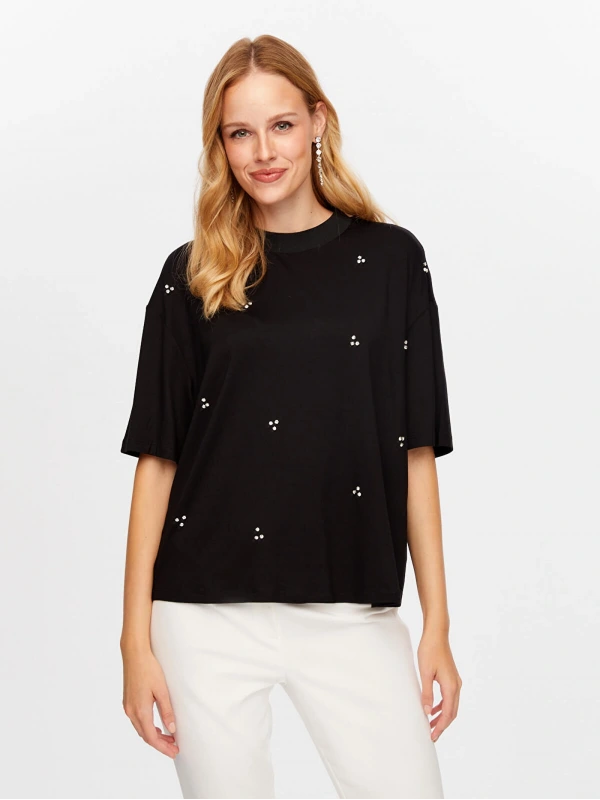 Faik Sönmez Kadın Önü Taş İşli Yuvarlak Yaka Kısa Kol Siyah T-Shirt UW26TSH066