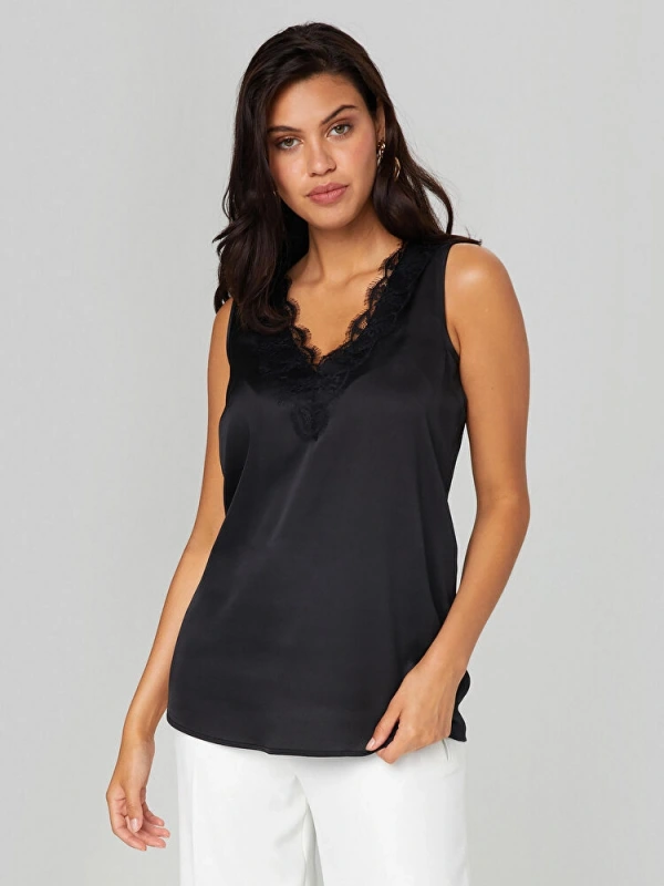 Faik Sönmez Kadın Dantelli Siyah Atlet B00065