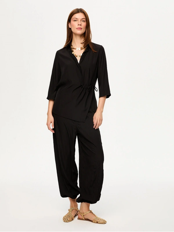 Faik Sönmez Beli Bağcık Detaylı 3-4 Kol Gömlek US26GML009