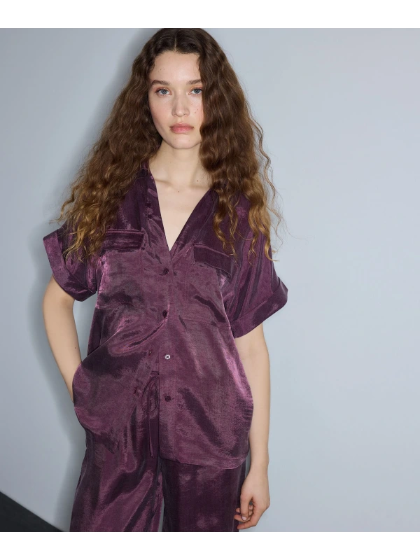 İpekyol Parlak Dokulu Rahat Kesim Gömlek IS1260025255