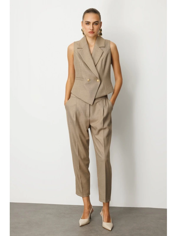 Ekol Cep Detaylı Kadın Gold Yelek 05053