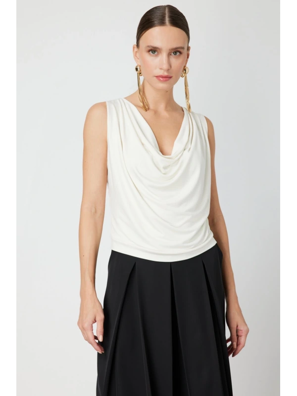 On Fashion Degaje Yaka Kolsuz Bluz 61390