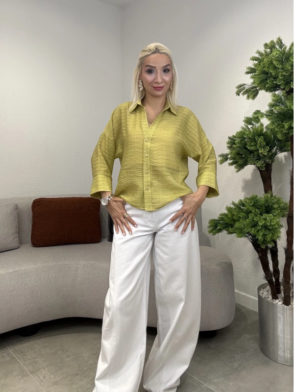 On Fashion V Yaka Yarım Kol Gömlek 74482