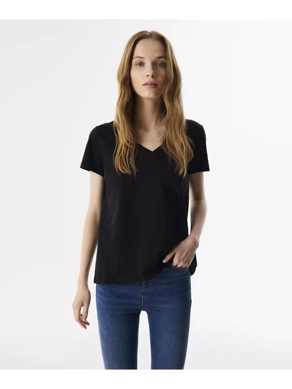 Twist V Yaka Basıc T-shırt TS1250070186