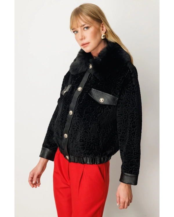 Ekol Beli Lastikli Boynu Kürklü Manto 06611