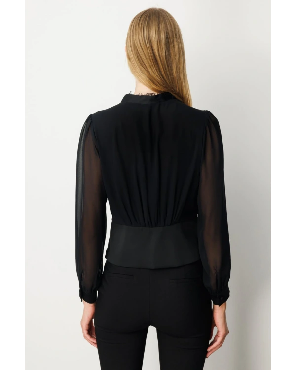 Ekol Kadın Yakası Dantel Detaylı Siyah Şifon Bluz 03023