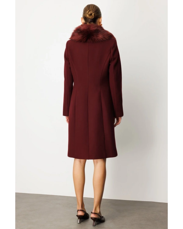 Ekol Yakası Kürklü Manto 06065