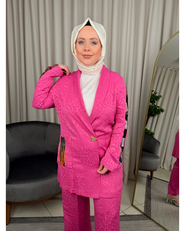 Ghisa Kol Şerit Detaylı Leopar Desen Takım 25YGSTKM3068