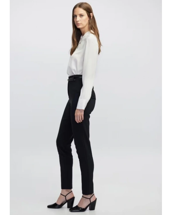 İpekyolElastik Bel Skinny Fit Pantolon IW6250003151