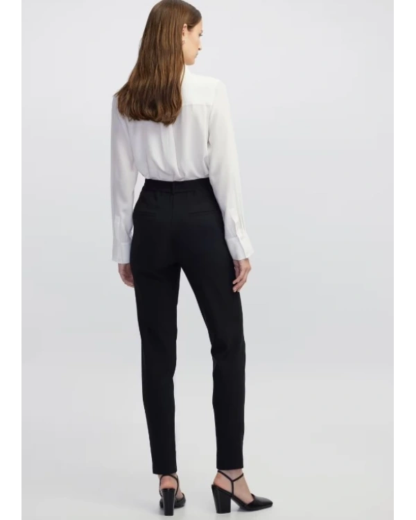 İpekyolElastik Bel Skinny Fit Pantolon IW6250003151