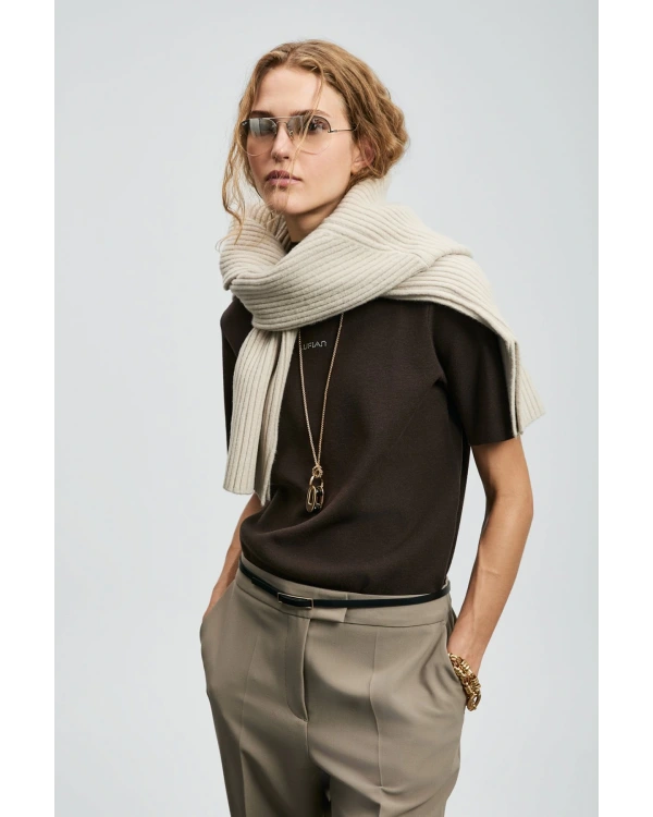 Lufian Jessica Kazak 122090039