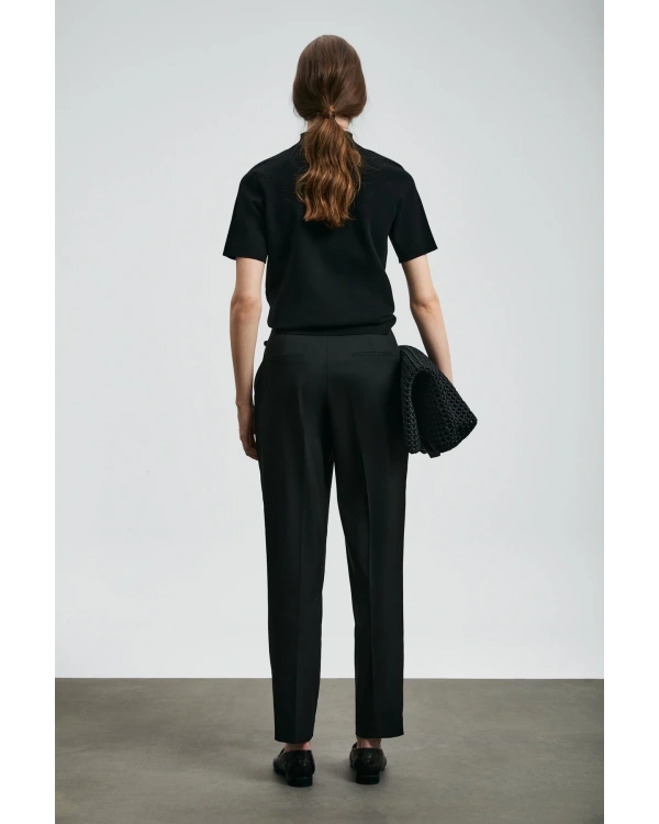 Lufian Jessica Kazak 122090039