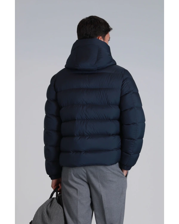 Lufian Marty Mont 112120226