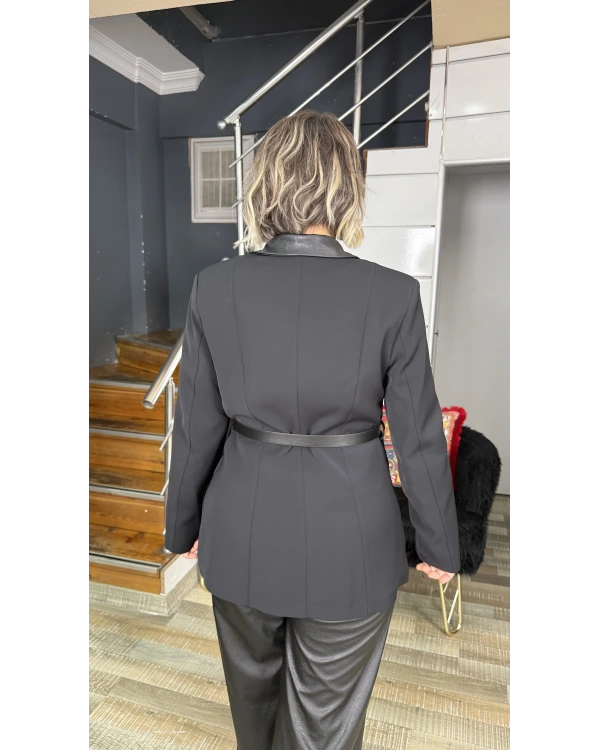 Milestone Deri Detaylı Takım 753