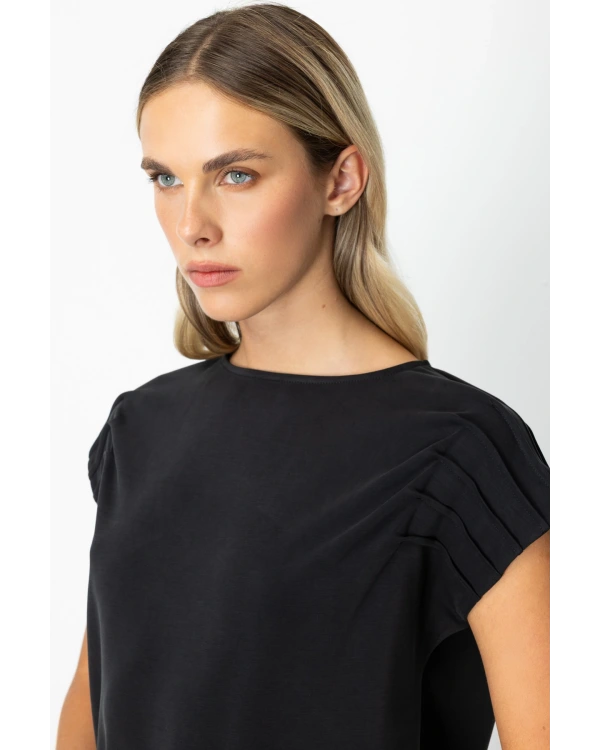 On Fashion Kolları Dikişli Kısa Kol Bluz 66355