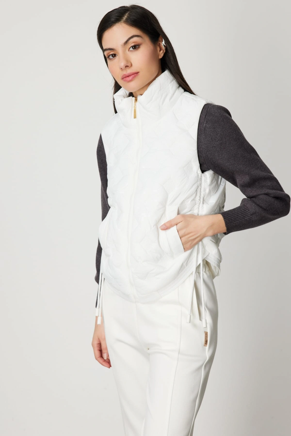 On Fashion Kadın Ekru Şişme Yelek 60997