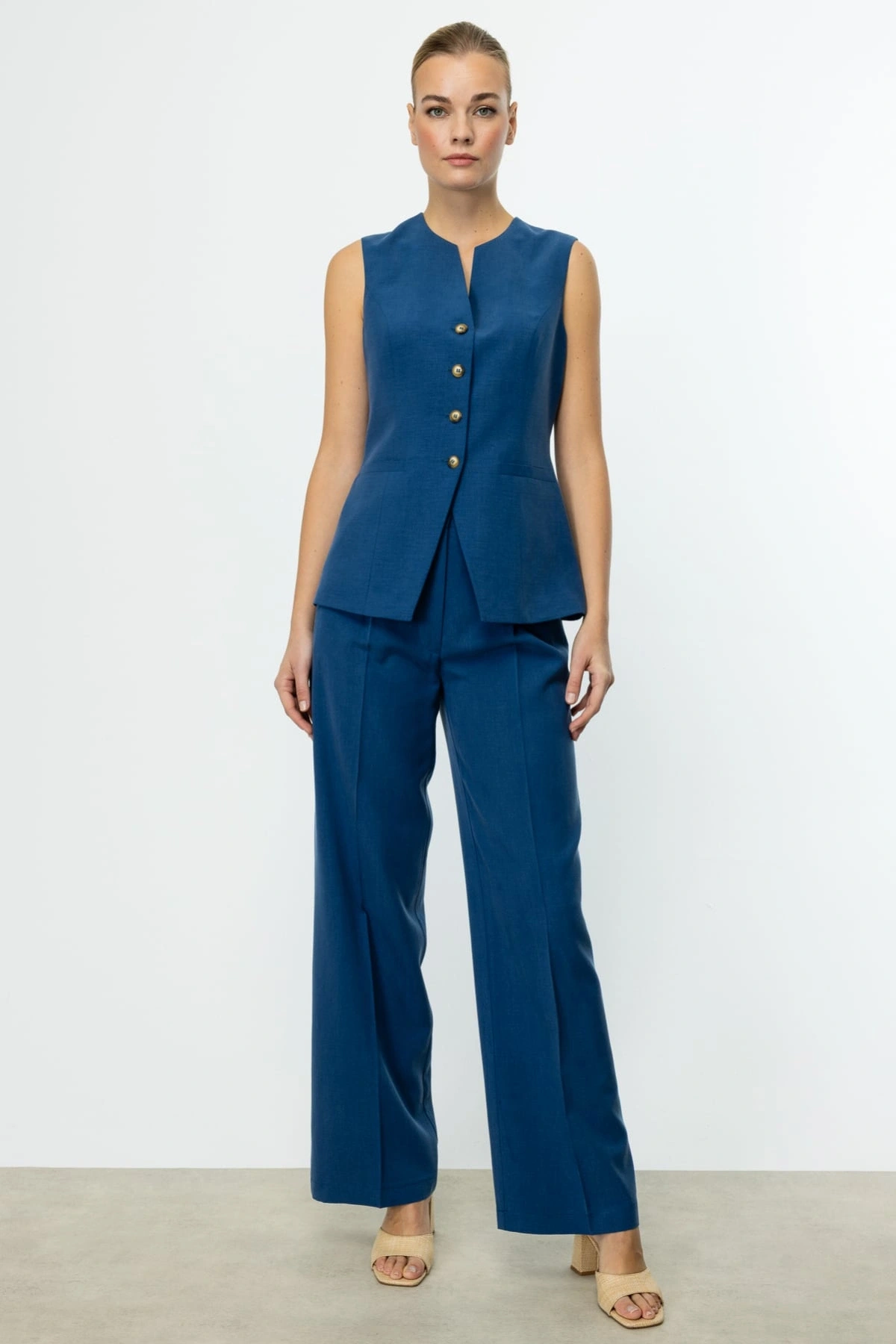 Ekol Kruvaze Yaka Kadın İndigo Yelek 04190