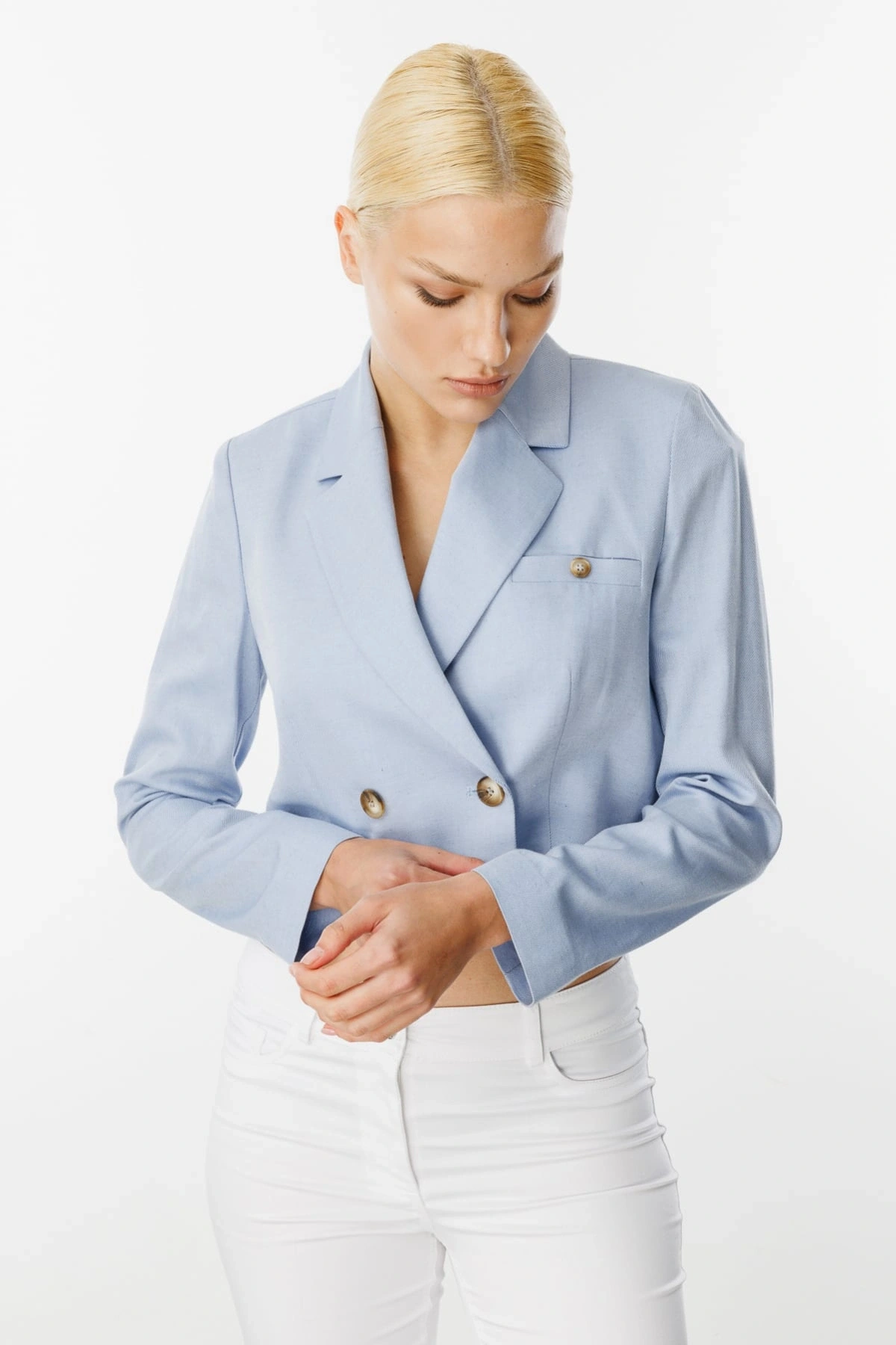 Ekol Kadın Düğmeli Mavi Crop Ceket 04076