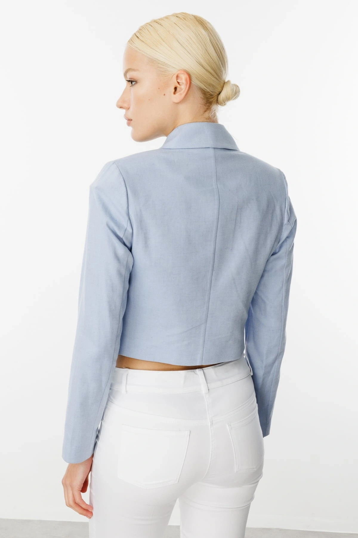 Ekol Kadın Düğmeli Mavi Crop Ceket 04076
