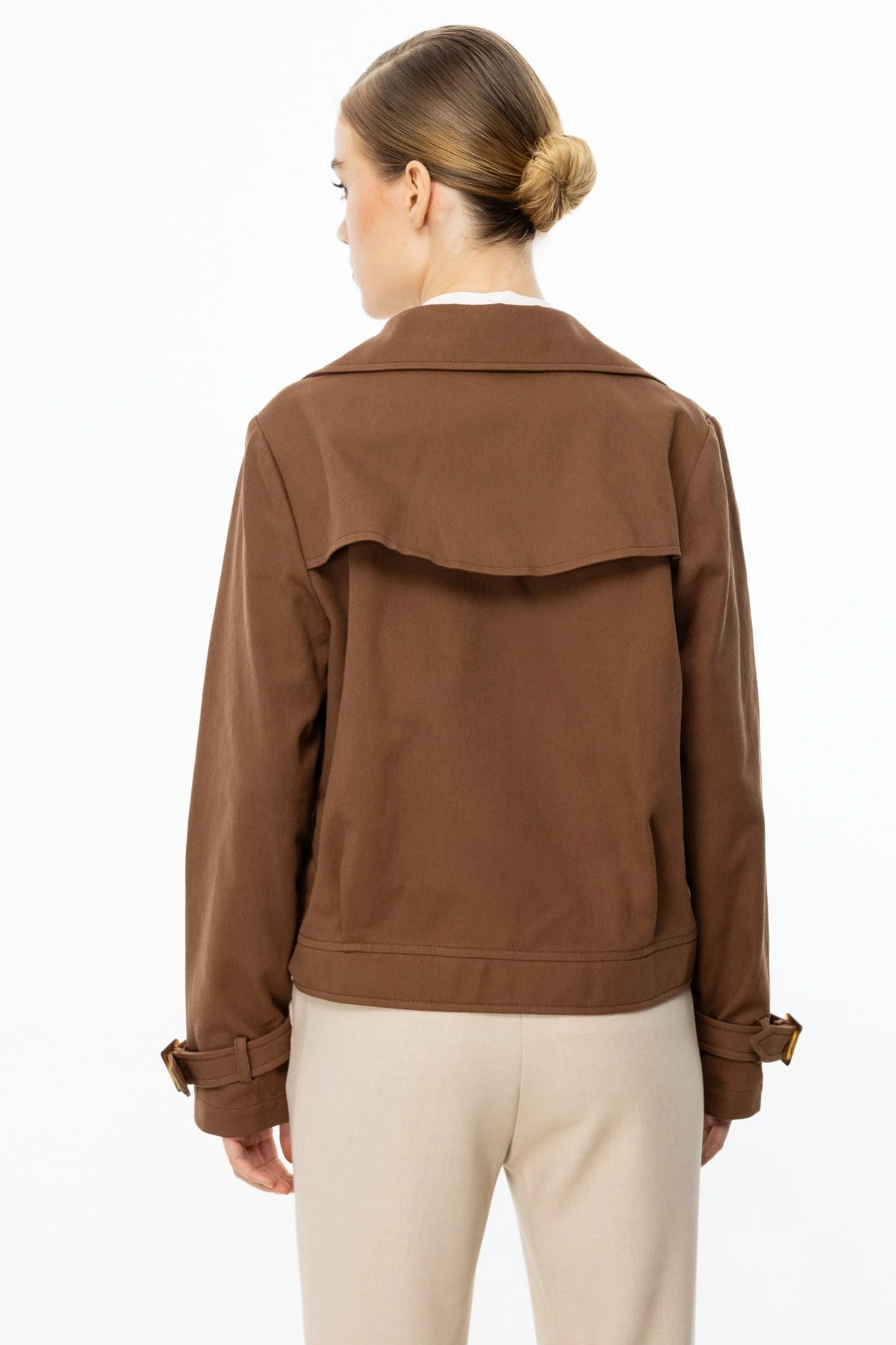 Ekol Kadın Çift Düğmeli Kakao Renk Mini Kot Ceket 06014