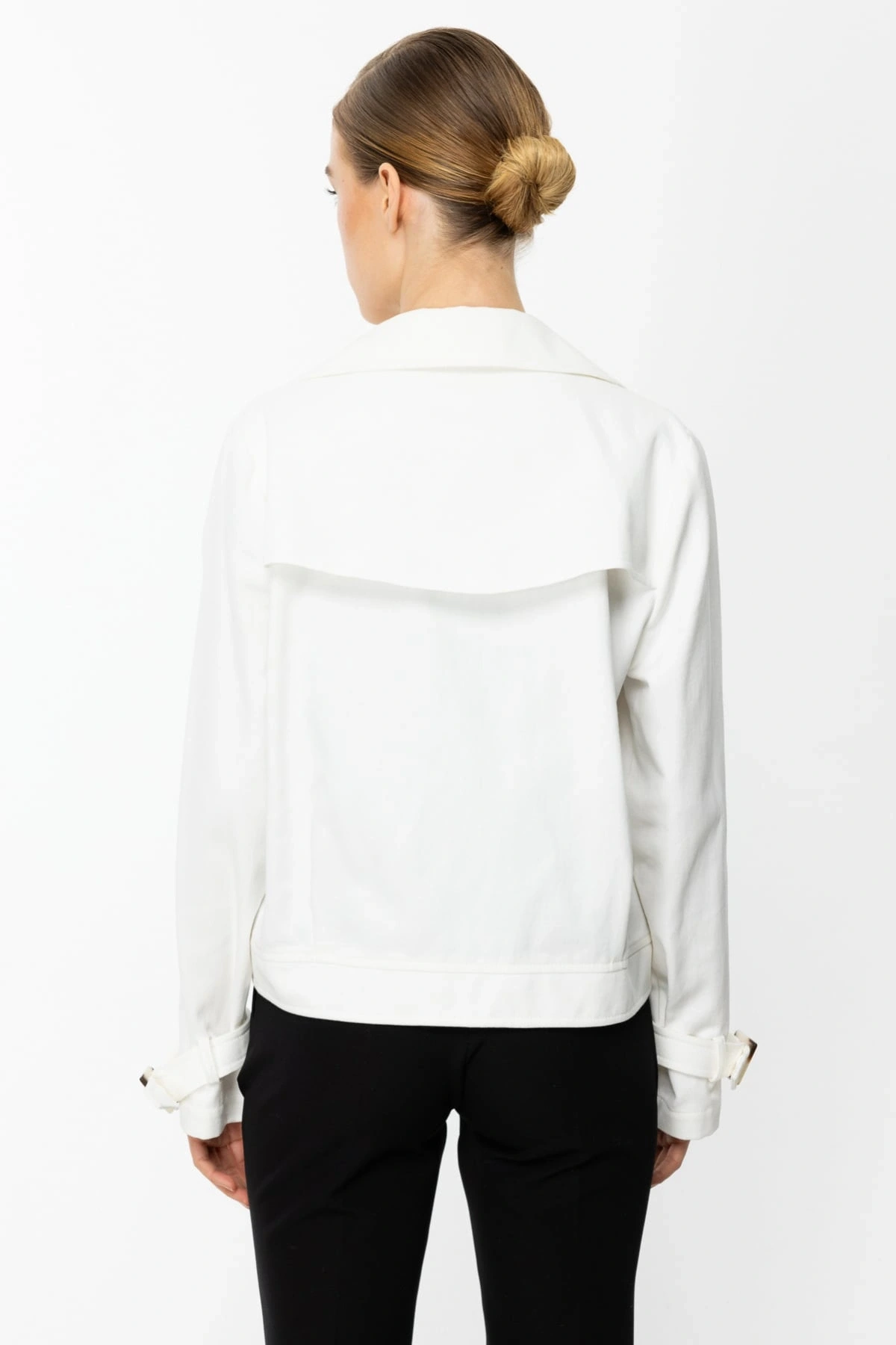 Ekol Kadın Çift Düğmeli Ekru Mini Kot Ceket 06014