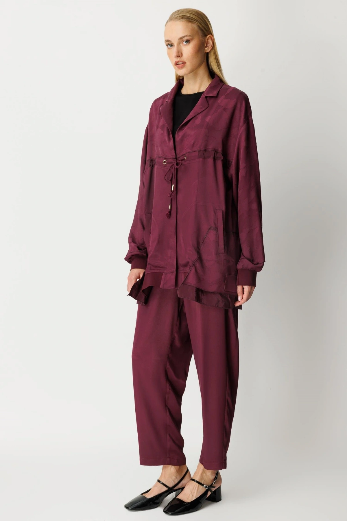 Ghisa Kadın Kendinden Desenli Mürdüm Ceket Takım 26KGSTKM3151