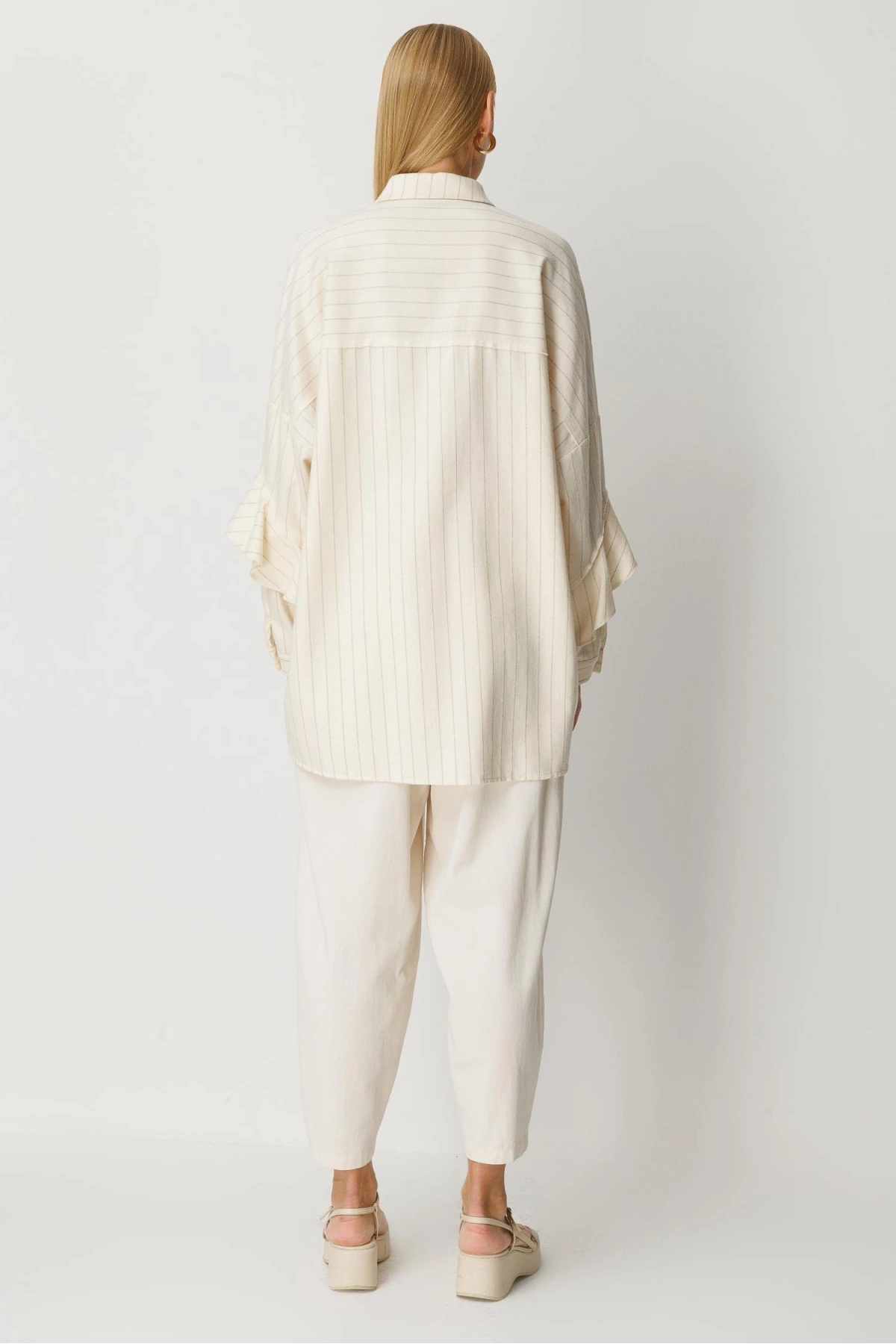 Ghisa Kadın Çizgili Düğme Detaylı Ekru Takım 25YGSTKM4975