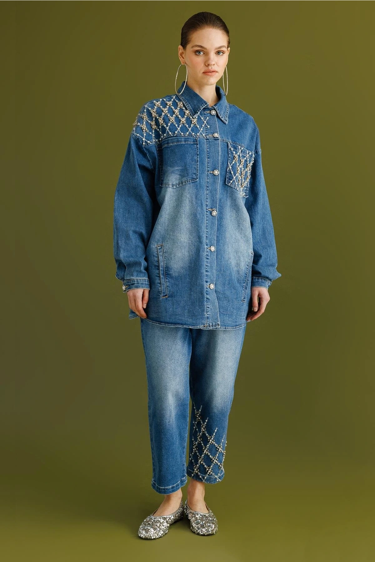 Ghisa Kadın İncili ve Taşlı Mavi Kot Takım 25YGSTKM3952