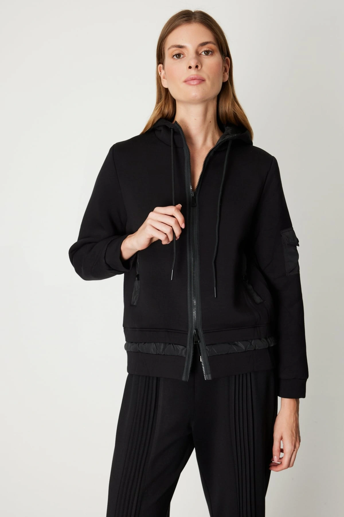 On Fashion Kadın Kapüşonlu Cepli Siyah Mont 60703