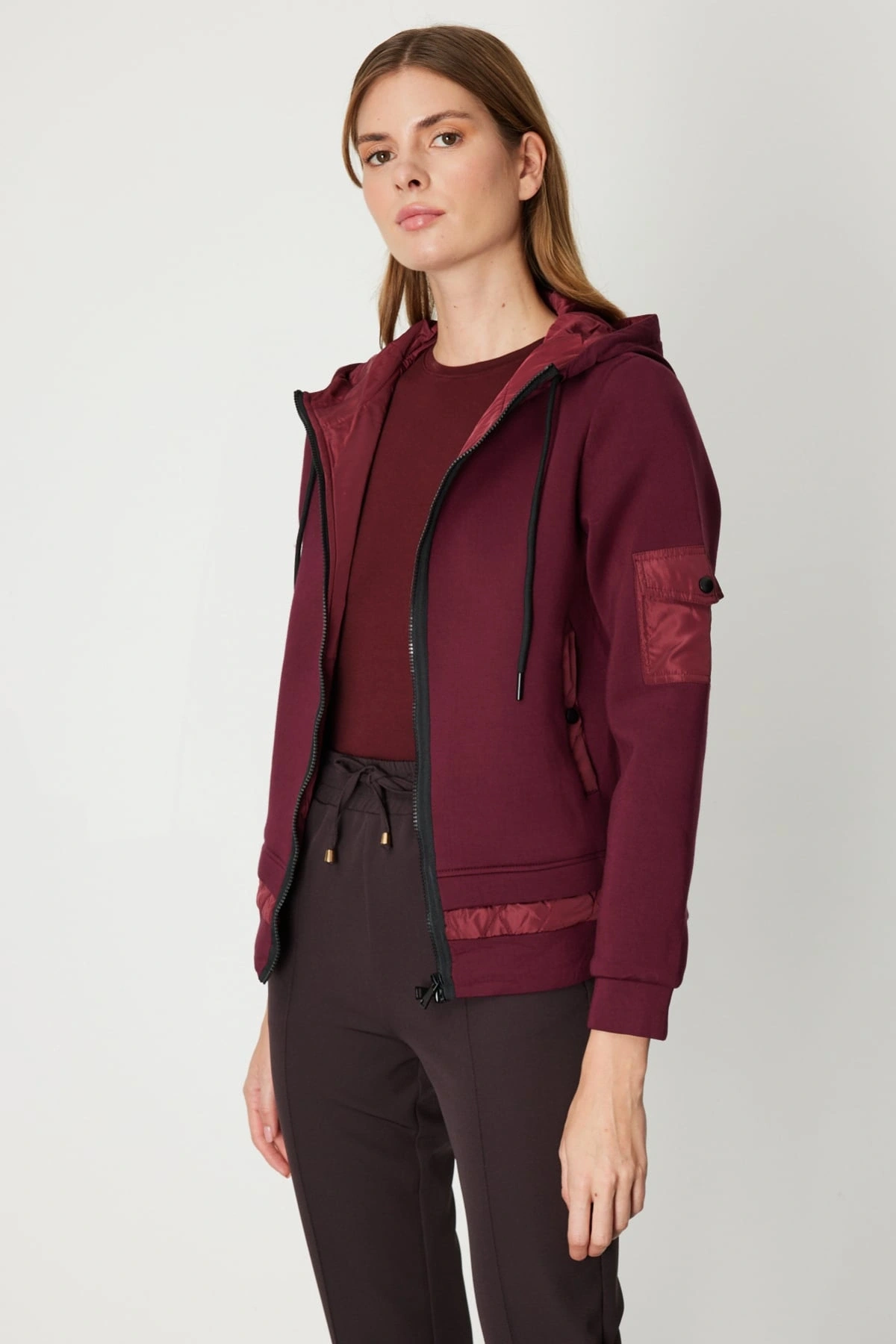 On Fashion Kadın Kapüşonlu Cepli Bordo Mont 60703