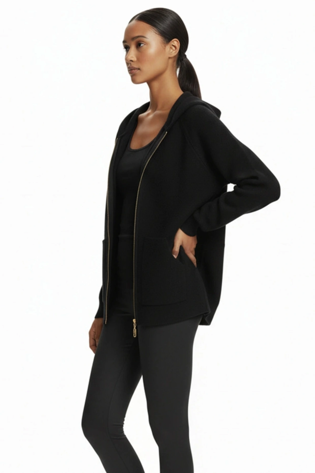 On Fashion Arkası Ayı Desenli Kapüşonlu Siyah Hırka 60933