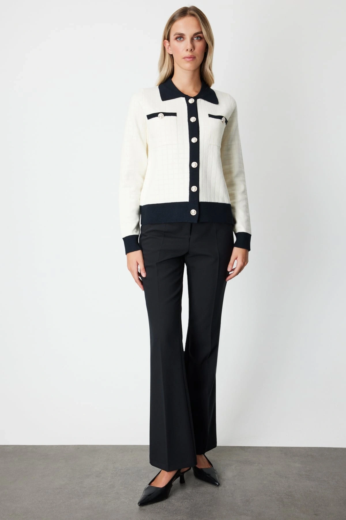 On Fashion Kadın Gömlek Yaka Cepli Ekru Hırka 65924