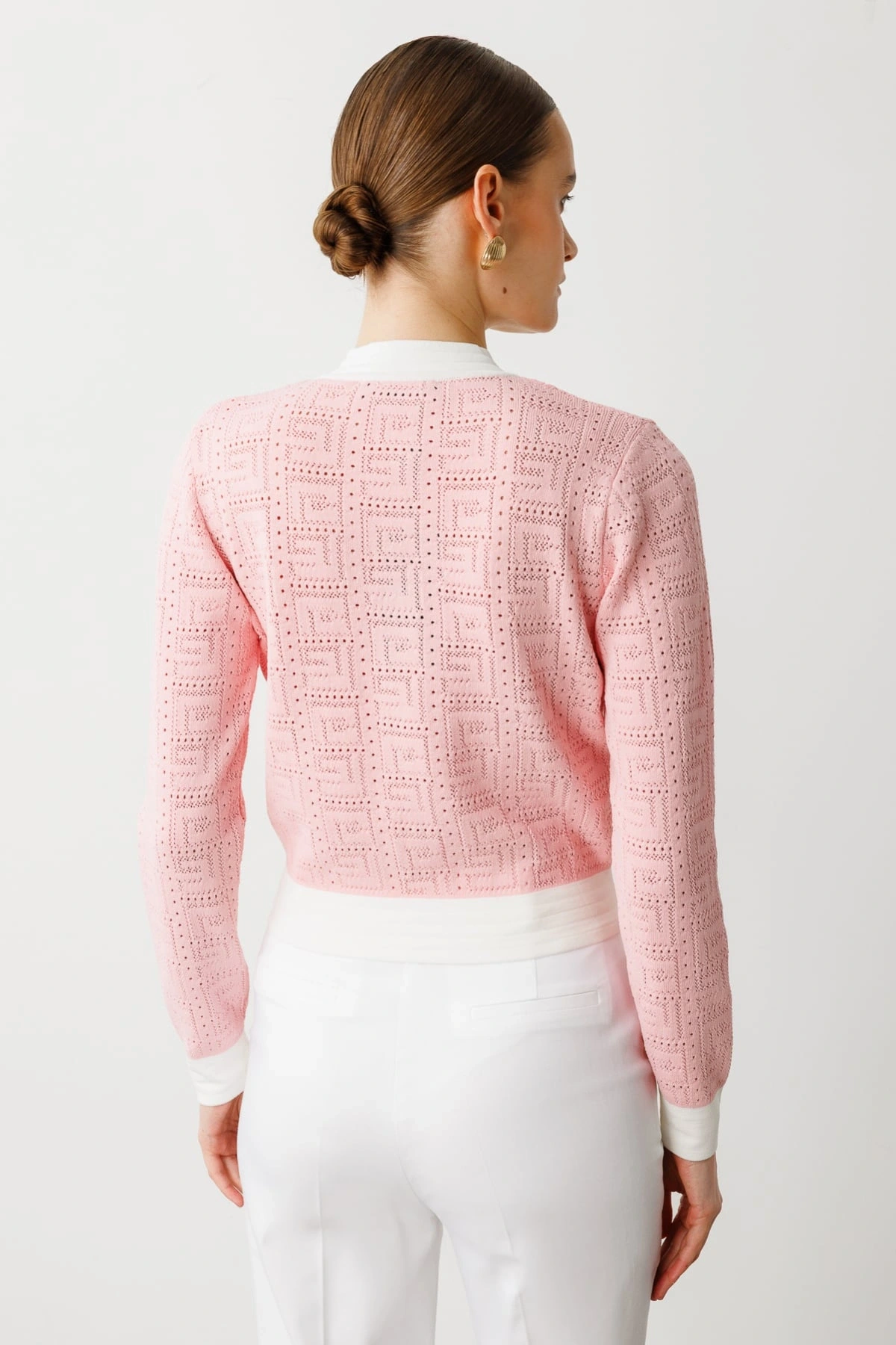 On Fashion Kadın Önü Gold Düğmeli Sıfır Yaka Pembe Hırka 53900