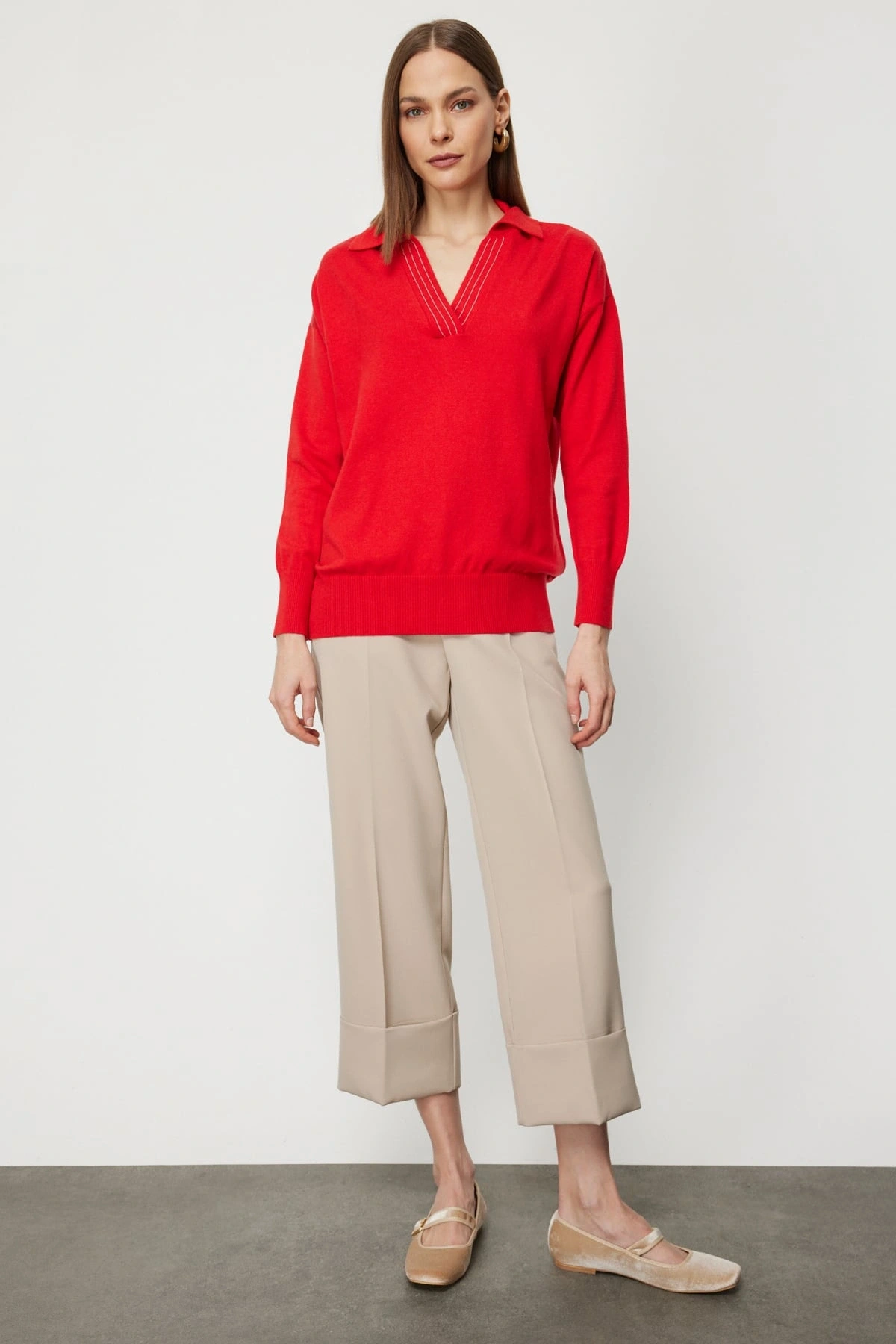 On Fashion Kadın Yakası Zincirli Polo Yaka Kırmızı Kazak 66336