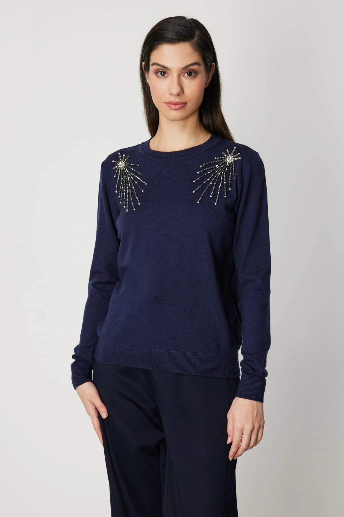 On Fashion Kadın Omzu Aksesuarlı Balıkçı Yaka Lacivert Kazak 63314