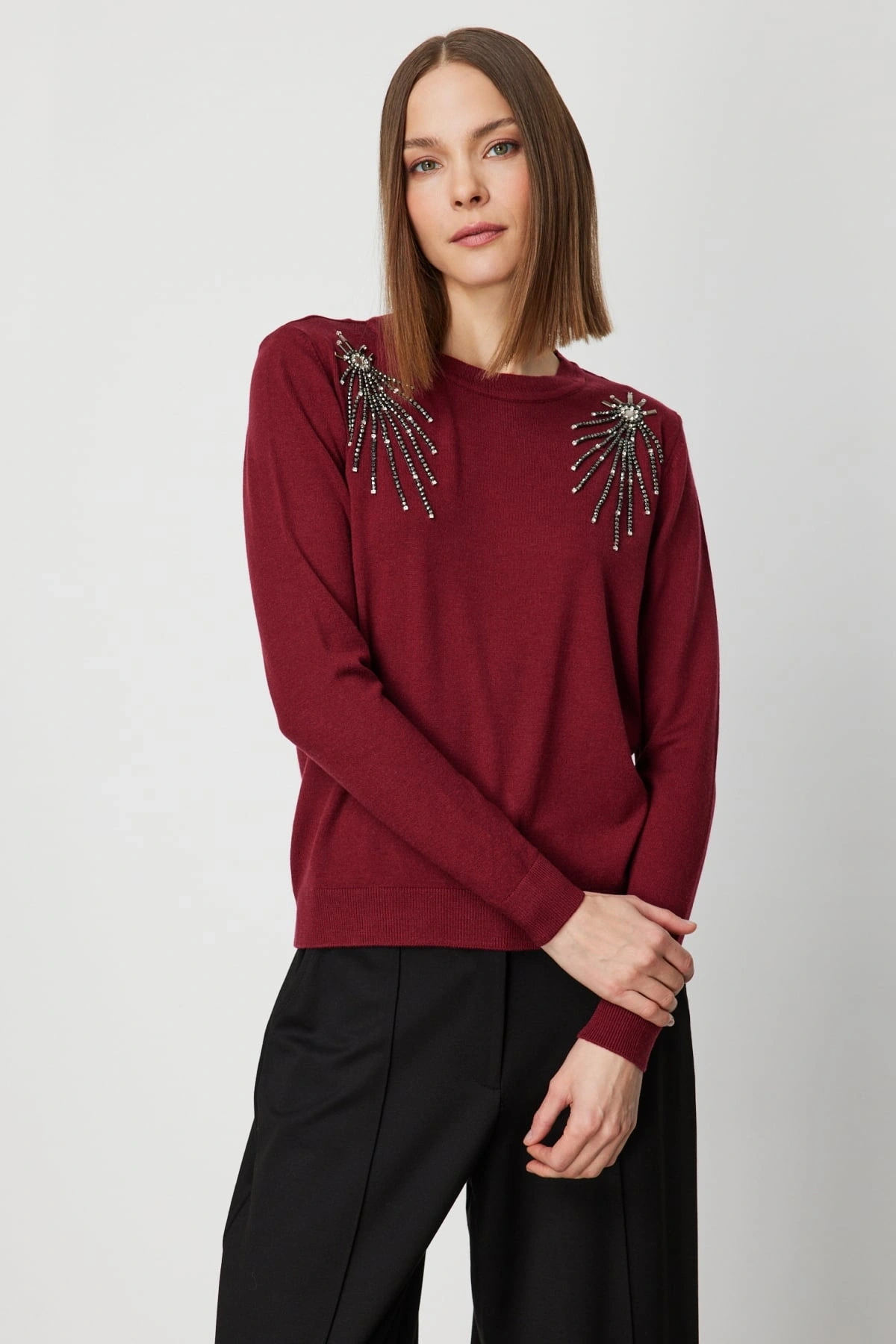 On Fashion Kadın Omzu Aksesuarlı Balıkçı Yaka Bordo Kazak 63314