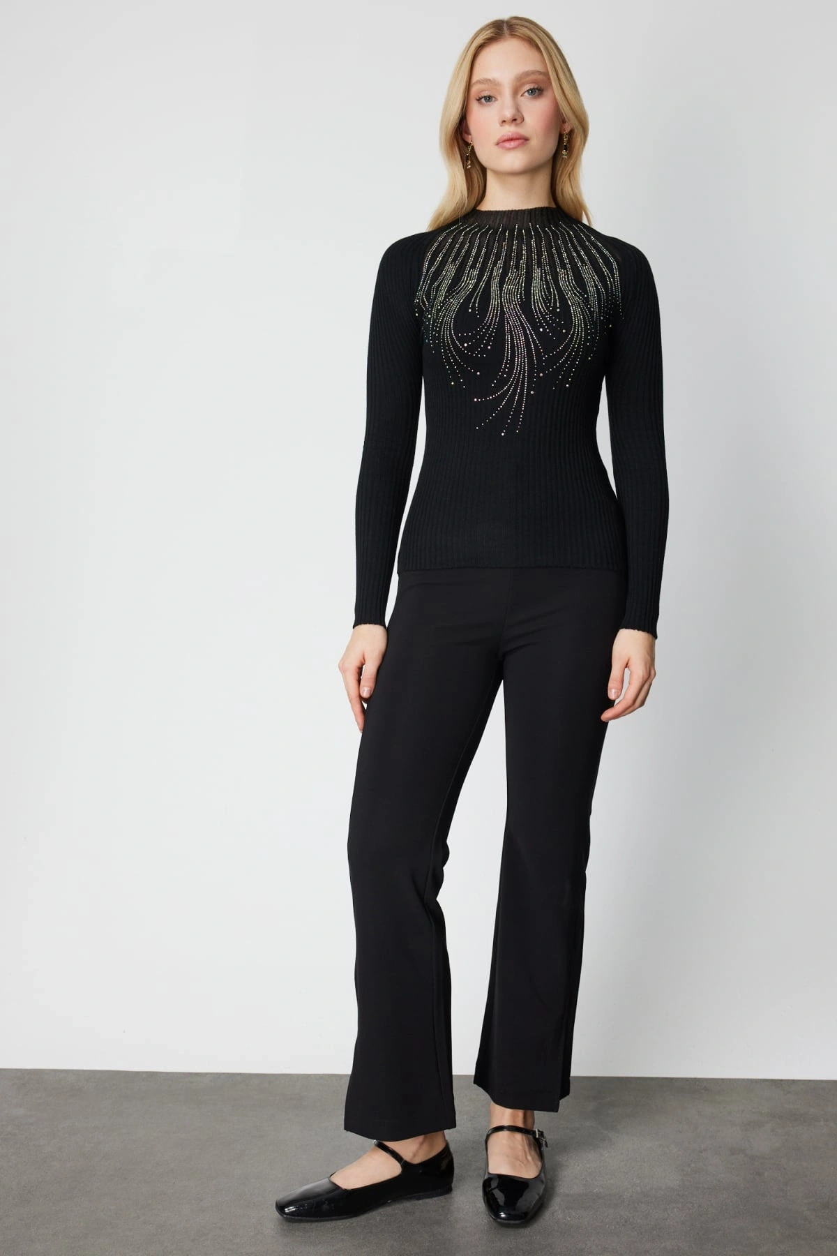 On Fashion Kadın Yarım Balıkçı Transparan Detaylı Siyah Kazak 60389